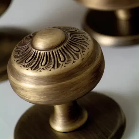 antique brass door knobs