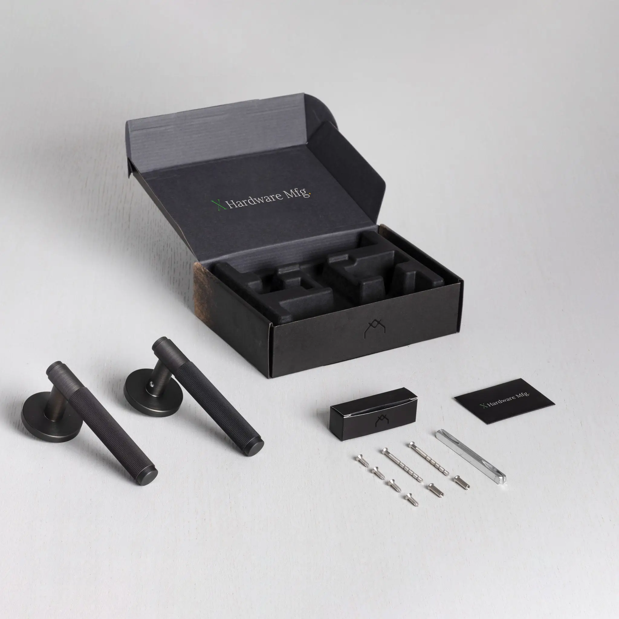 Black Packaging Xhardware Mfg.